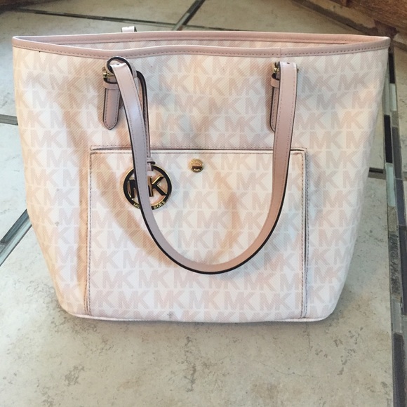 MICHAEL Michael Kors Handbags - Light pink Michael Kors shoulder bag