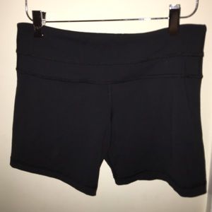 lululemon spandex shorts