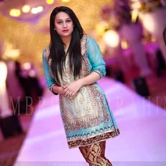 Meet your Posher, Heena - Picture 1 of 1