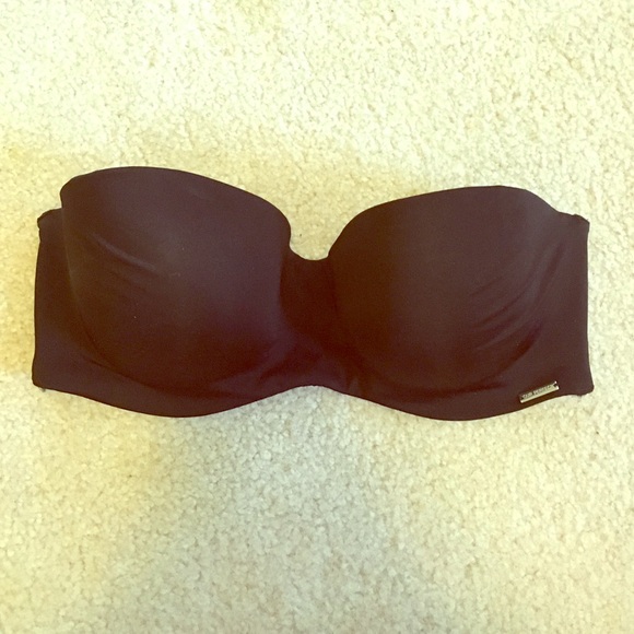 Black strapless bra 🎀