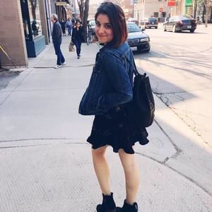 Meet your Posher, Stephanie