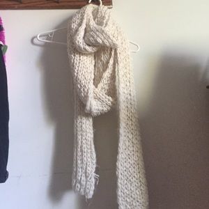 Warm thick scarf