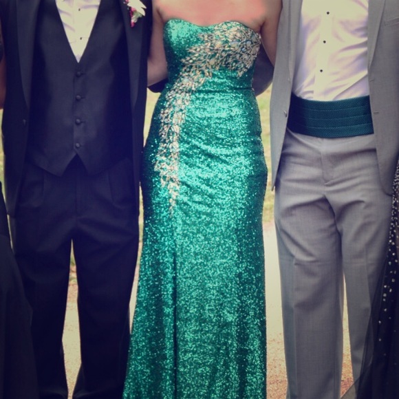 TONY BOWLS PROM DRESS