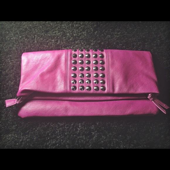 SALE 🎉 Steve Madden Clutch