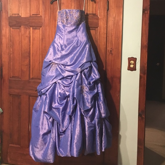 Purple princess strapless prom dress