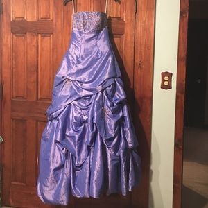 Purple princess strapless prom dress