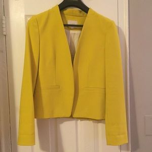 Yellow blazer