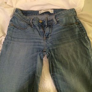 Abercrombie and Fitch jeans- size 2R