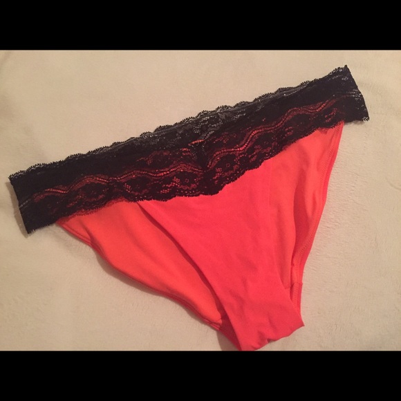 VS PINK cheeky bikini bottoms