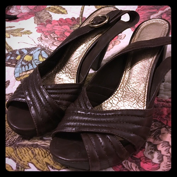 🦄FLASH SALE🦄 Gianni Bini brown sandals heels 8M