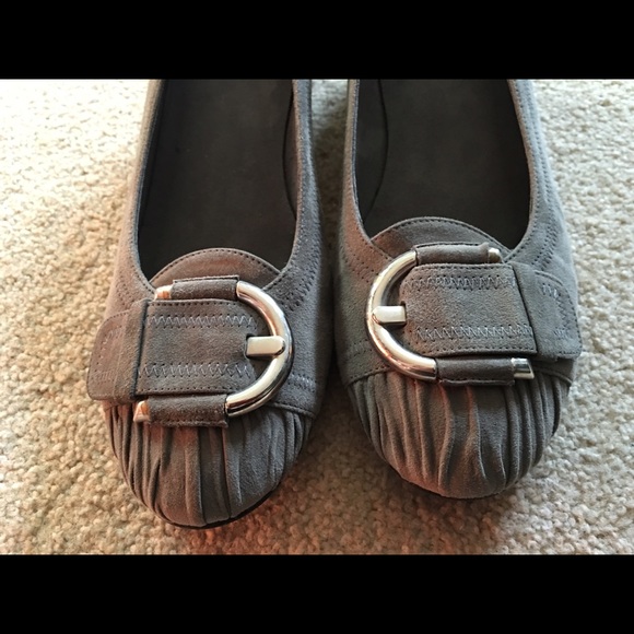 Stuart Weitzman gray suede wedge