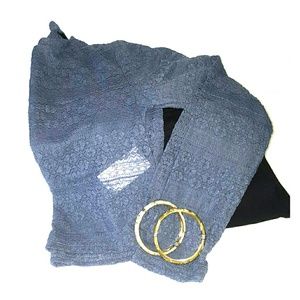 NWOT Blue lace crop top