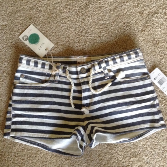 Roxy stripped denim shorts.
