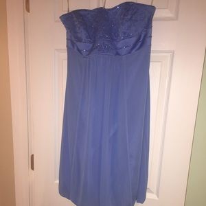 Cocktail dress in light blue!