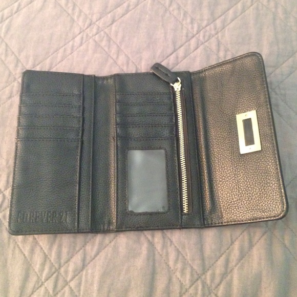 Leather Wallet - Picture 2 of 4
