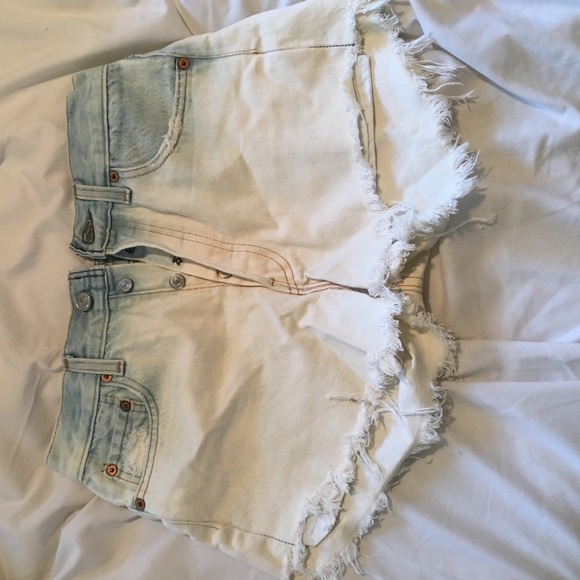 High waisted Levi's shorts