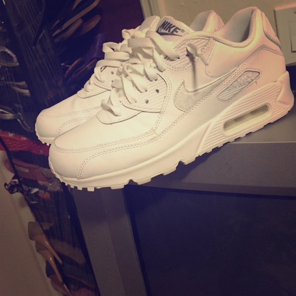 All white Nike Air Max 90 LTR (GS)