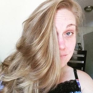 Meet your Posher, Kat