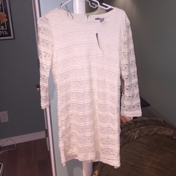 Cream lace forever 21 fitted dress
