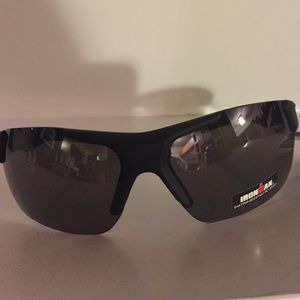 Foster Grant Ironman Sunglasses