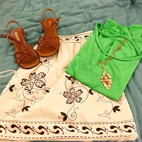 🎉SALE🎉 Boho style white and brown skirt