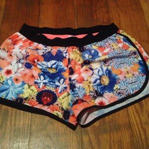 multicolor floral work out shorts