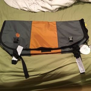 Brand new, never used Timbuk2 messenger bag