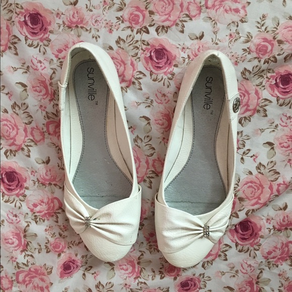 White classy flats