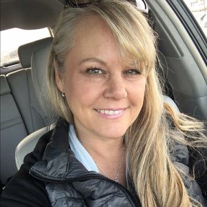Meet your Posher, Kim