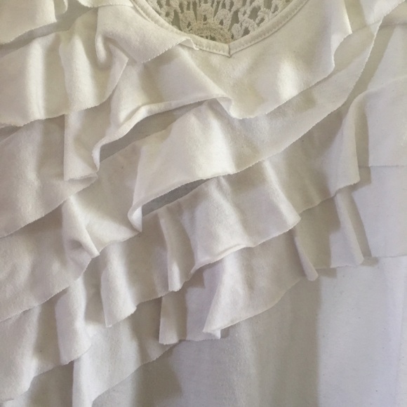 WHITE LACE PERFECT FOR SUMMER!! - Picture 2 of 4