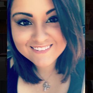 Meet your Posher, Iris