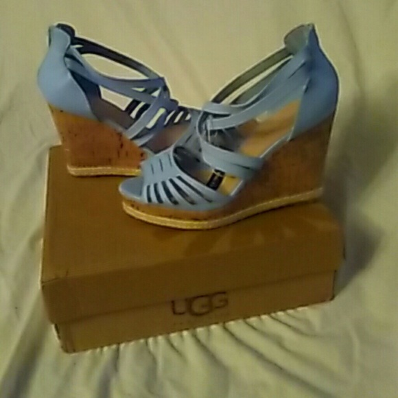 Ugg wedge sandels