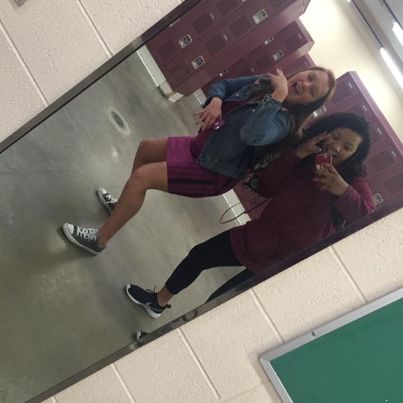 Meet your Posher, Talitha - Picture 1 of 1