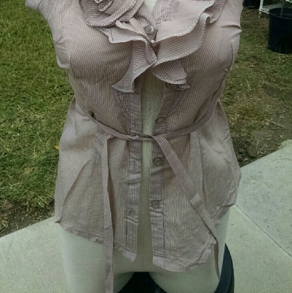 Top - Picture 3 of 3