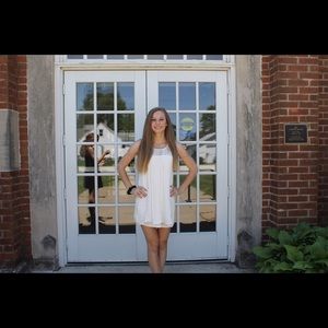 Meet your Posher, Cami