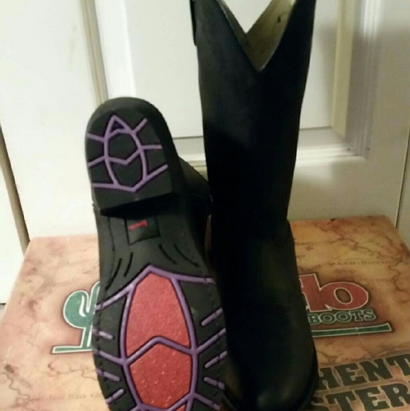Laredo Ladies Cowboy Boots - Picture 2 of 3