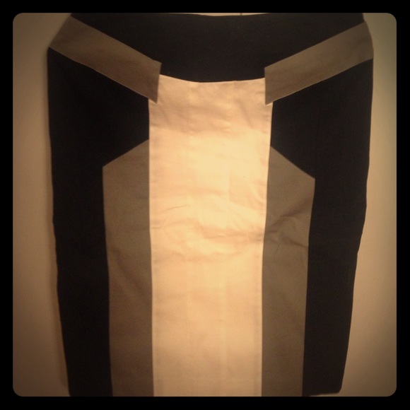 Black, grey and white pencil skirt
