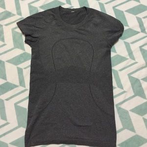 Lululemon swiftly tech