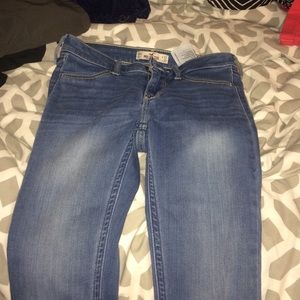 Skinny hollister jeans.