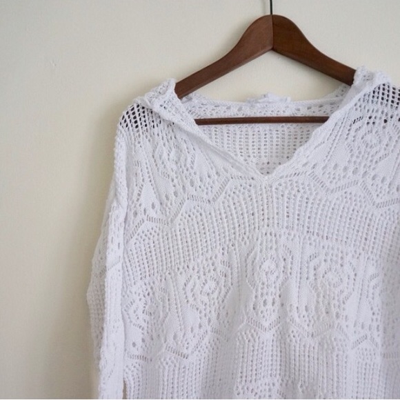 BCBGeneration Hooded Crochet White Sweater - Picture 2 of 3
