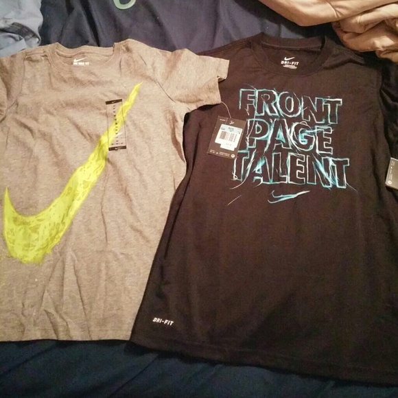 2 NWT Boys Medium Nike Shirts