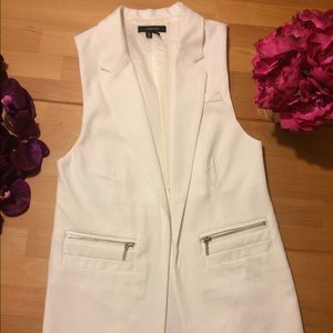 Sleeveless Blazer