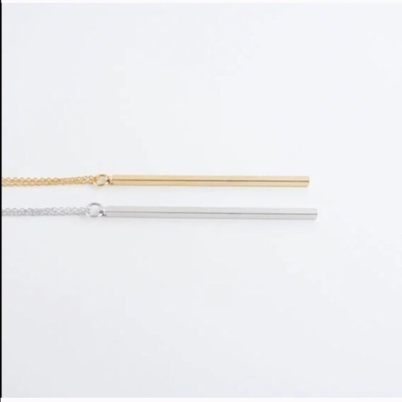 Long Gold Toned Necklace - Picture 2 of 3