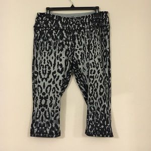 Z by Zella Capri Leggings
