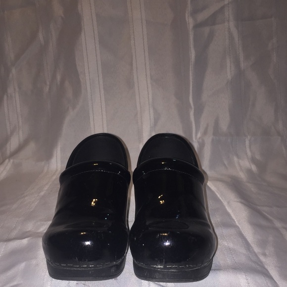 Croft and Barrow Slip-On Clogs