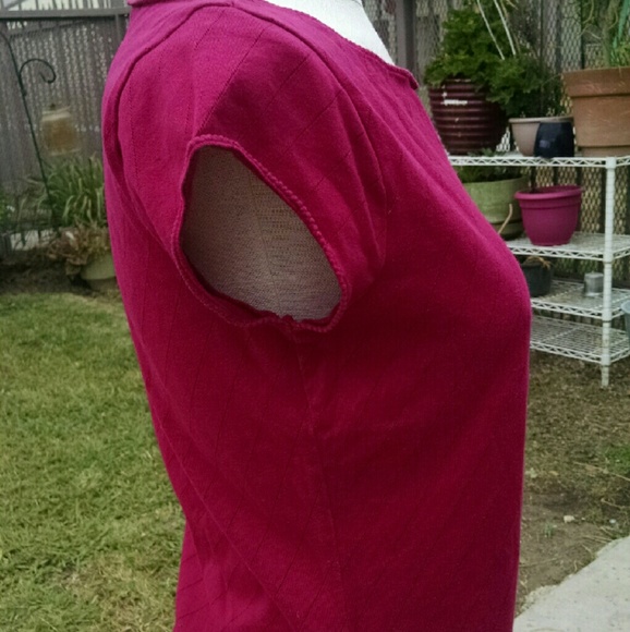 Pink top - Picture 2 of 4