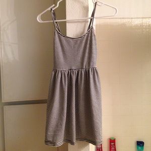 FOREVER 21 black and white striped dress
