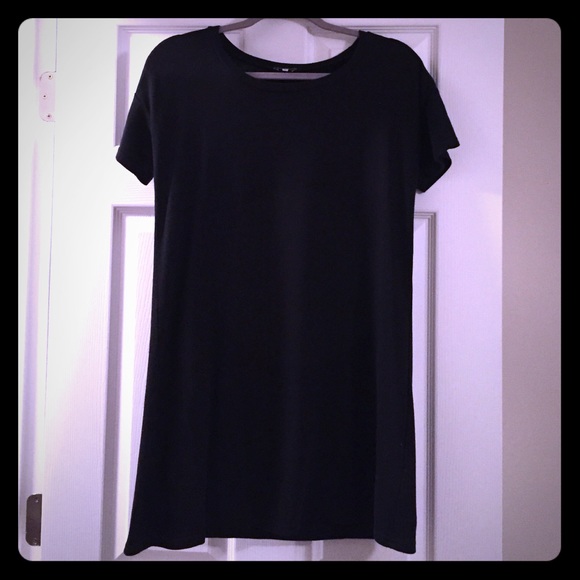 Black tshirt dress