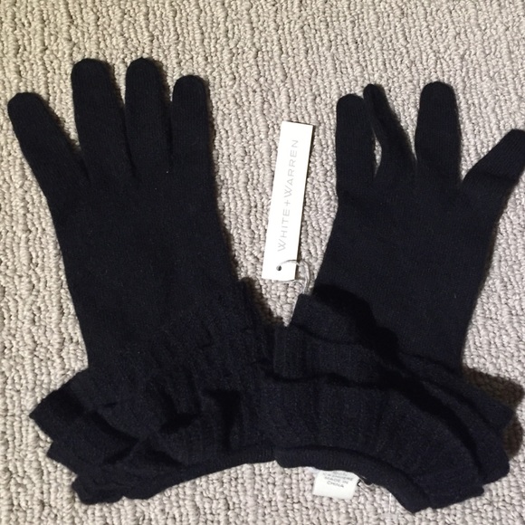 White + Warren Cashmere Ruffle Gloves