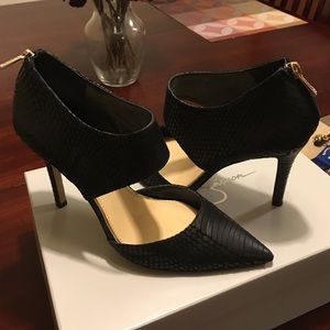 Jessica Simpson heels!